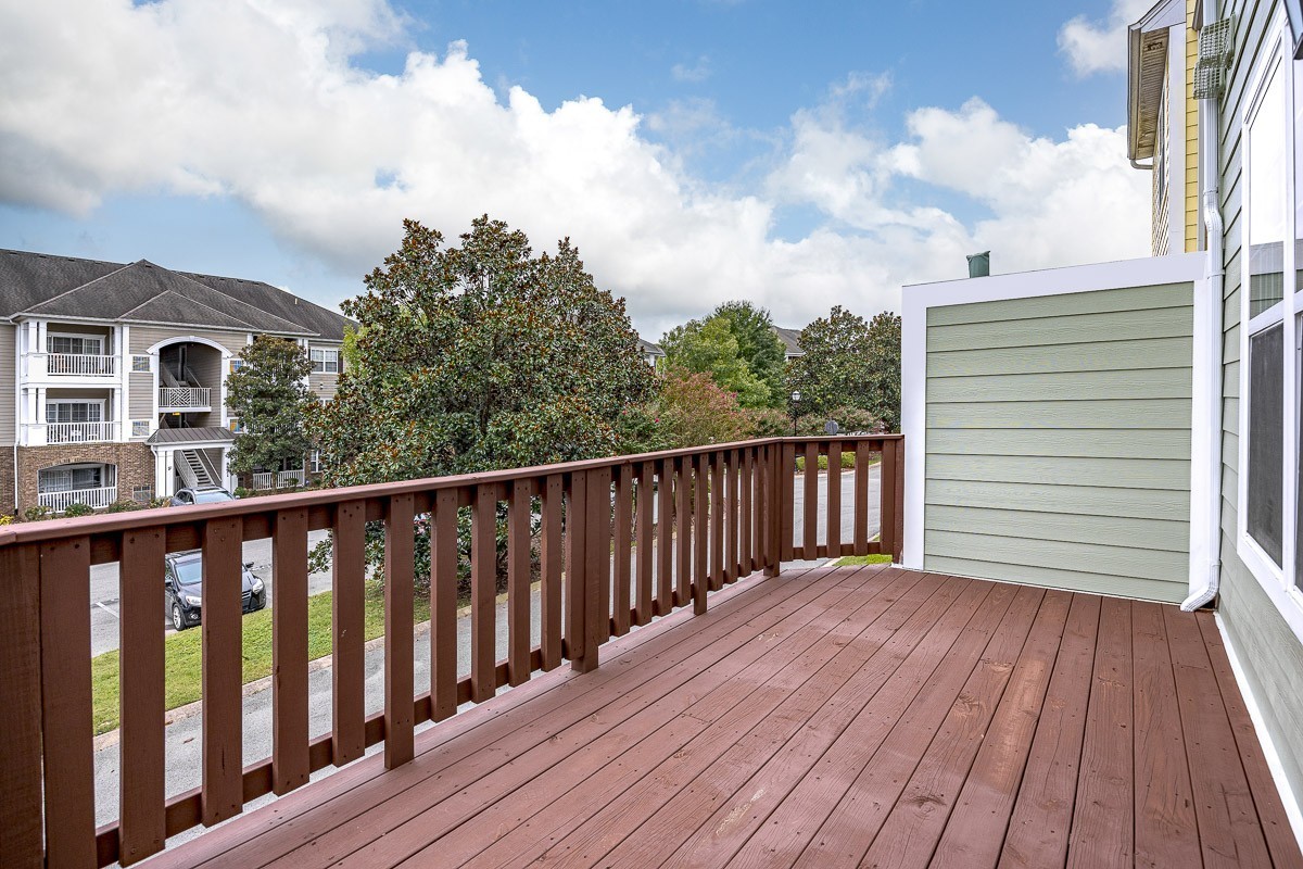 8222 Lenox Creekside Dr