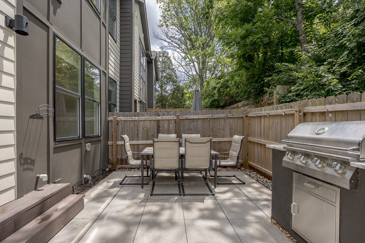206 Ben Allen Rd Unit: 5