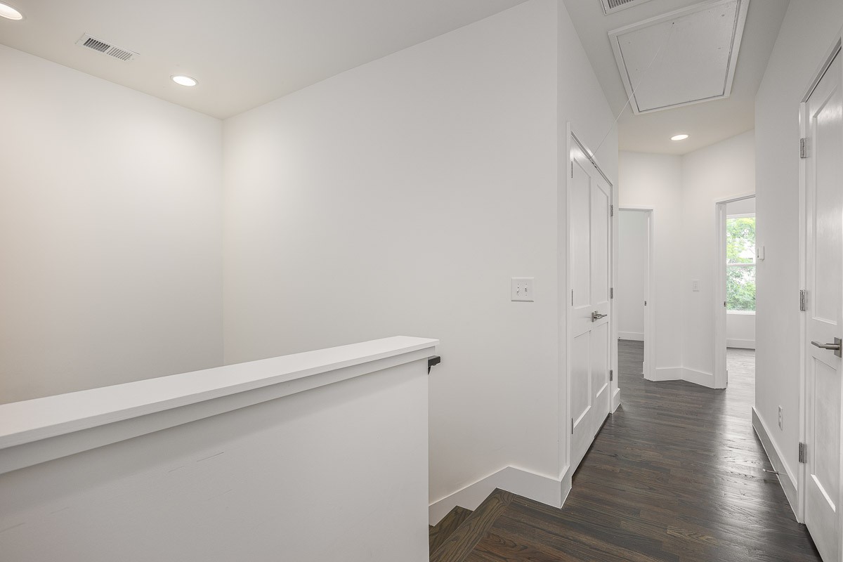 206 Ben Allen Rd Unit: 5