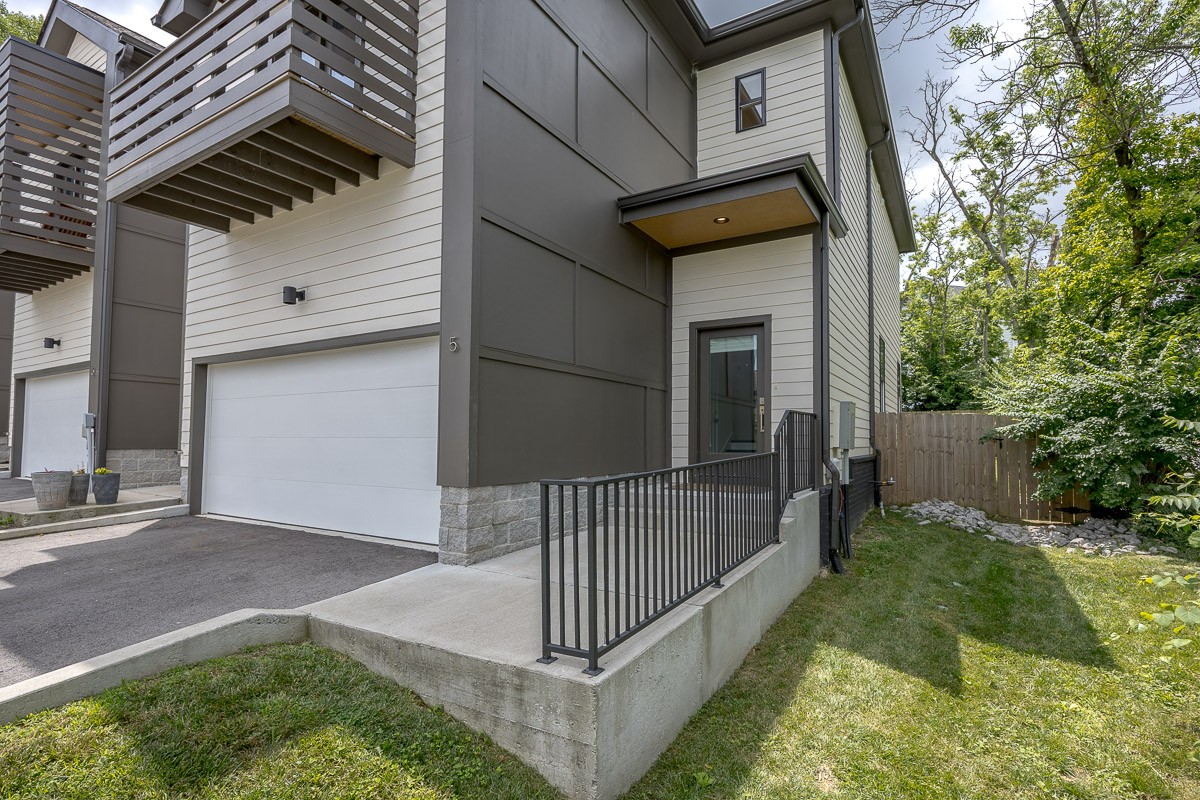 206 Ben Allen Rd Unit: 5
