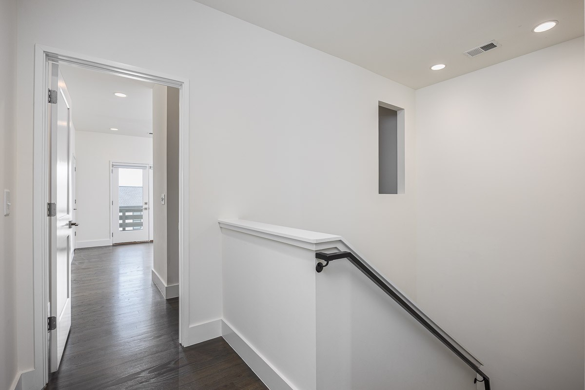 206 Ben Allen Rd Unit: 5