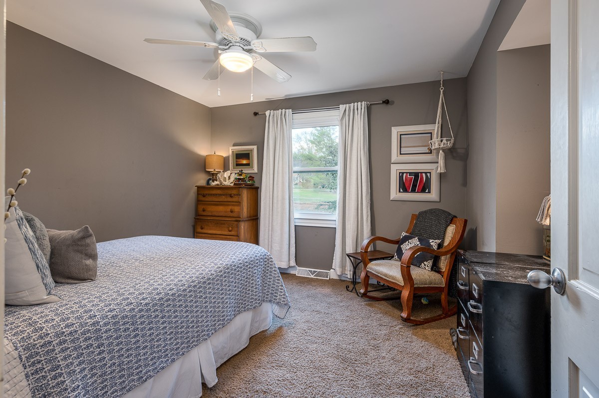 915 Wilson Pike