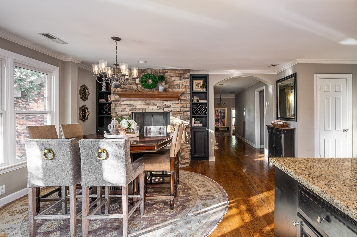 915 Wilson Pike