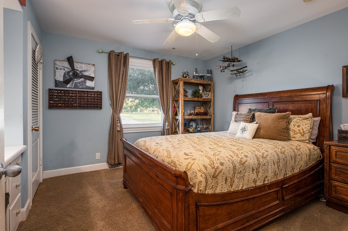 915 Wilson Pike