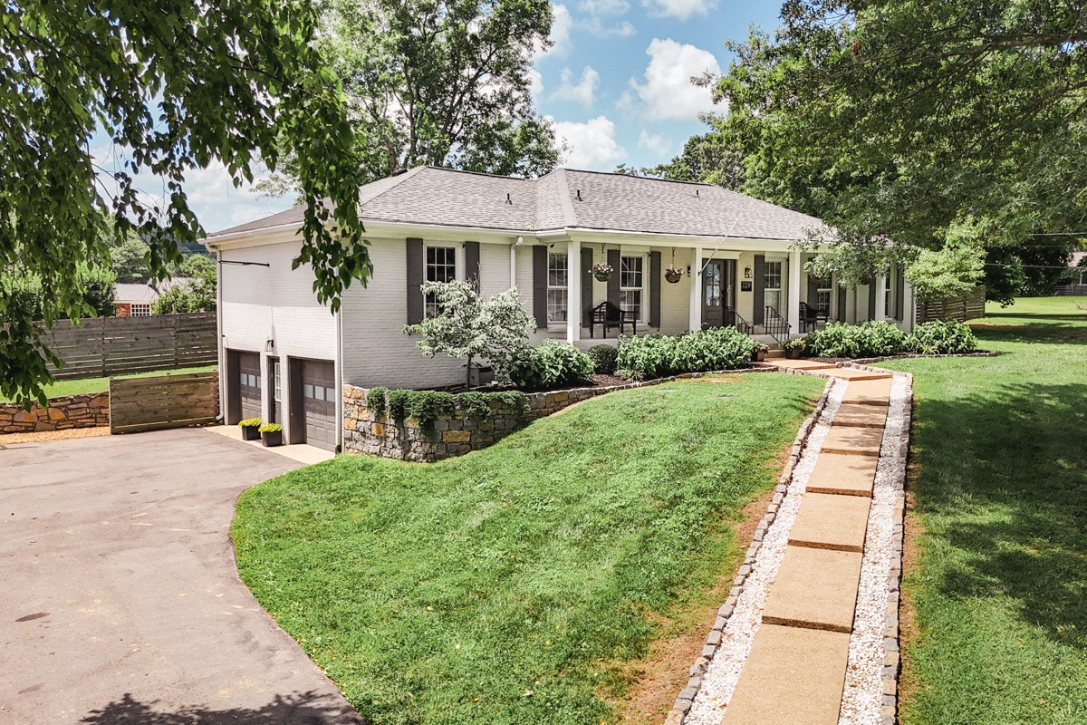 109 Poplar St