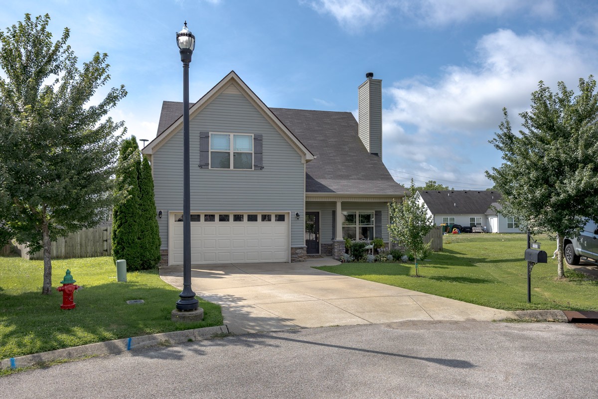 8008 Lakota Ct