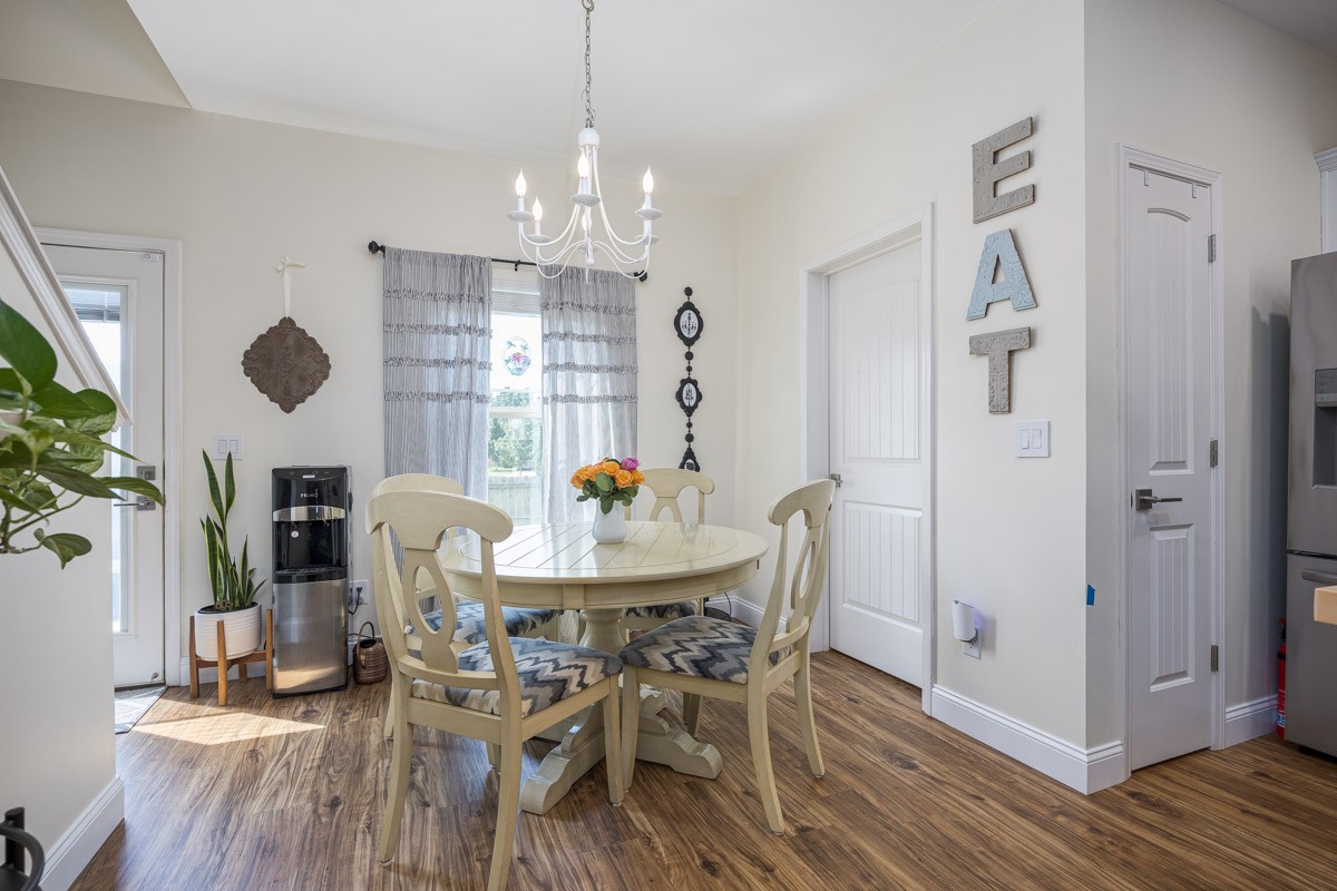 8008 Lakota Ct