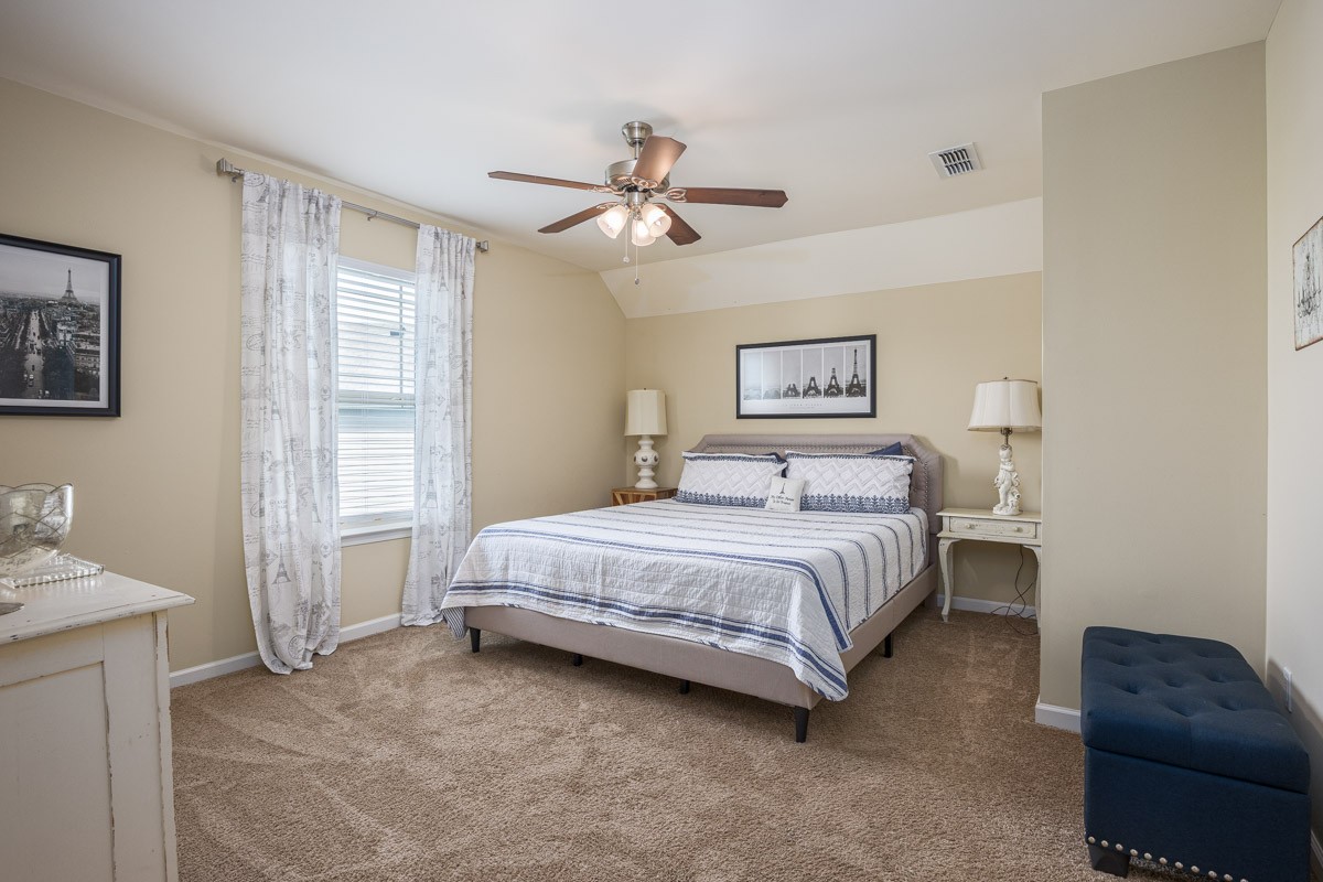 8008 Lakota Ct