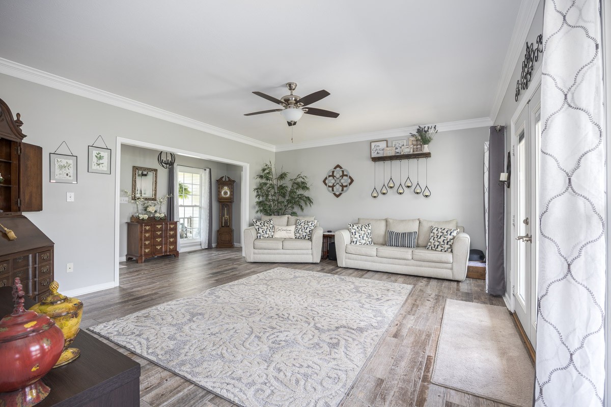 105 Dale Ct