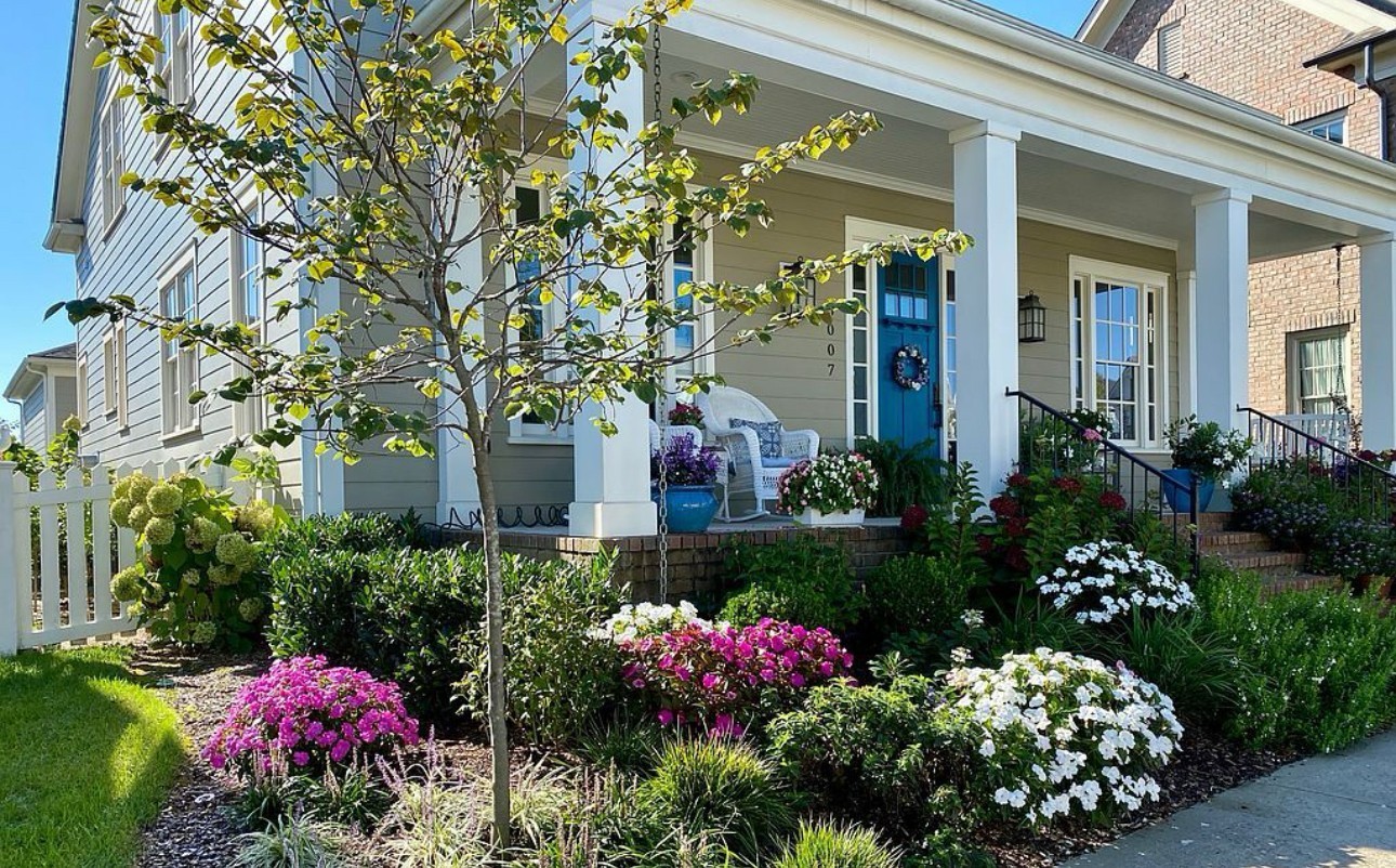 3007 General Martin Ln