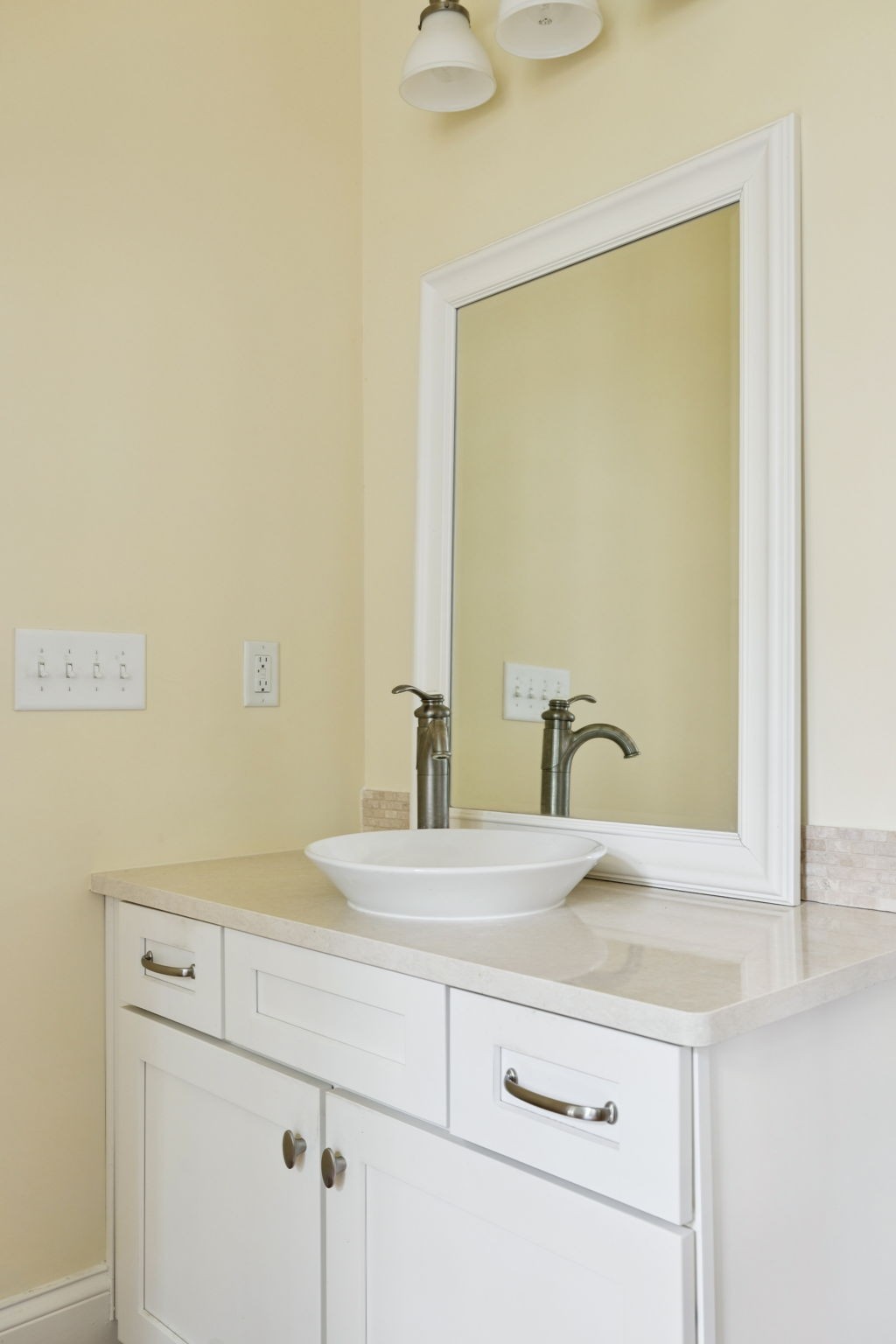 3007 General Martin Ln