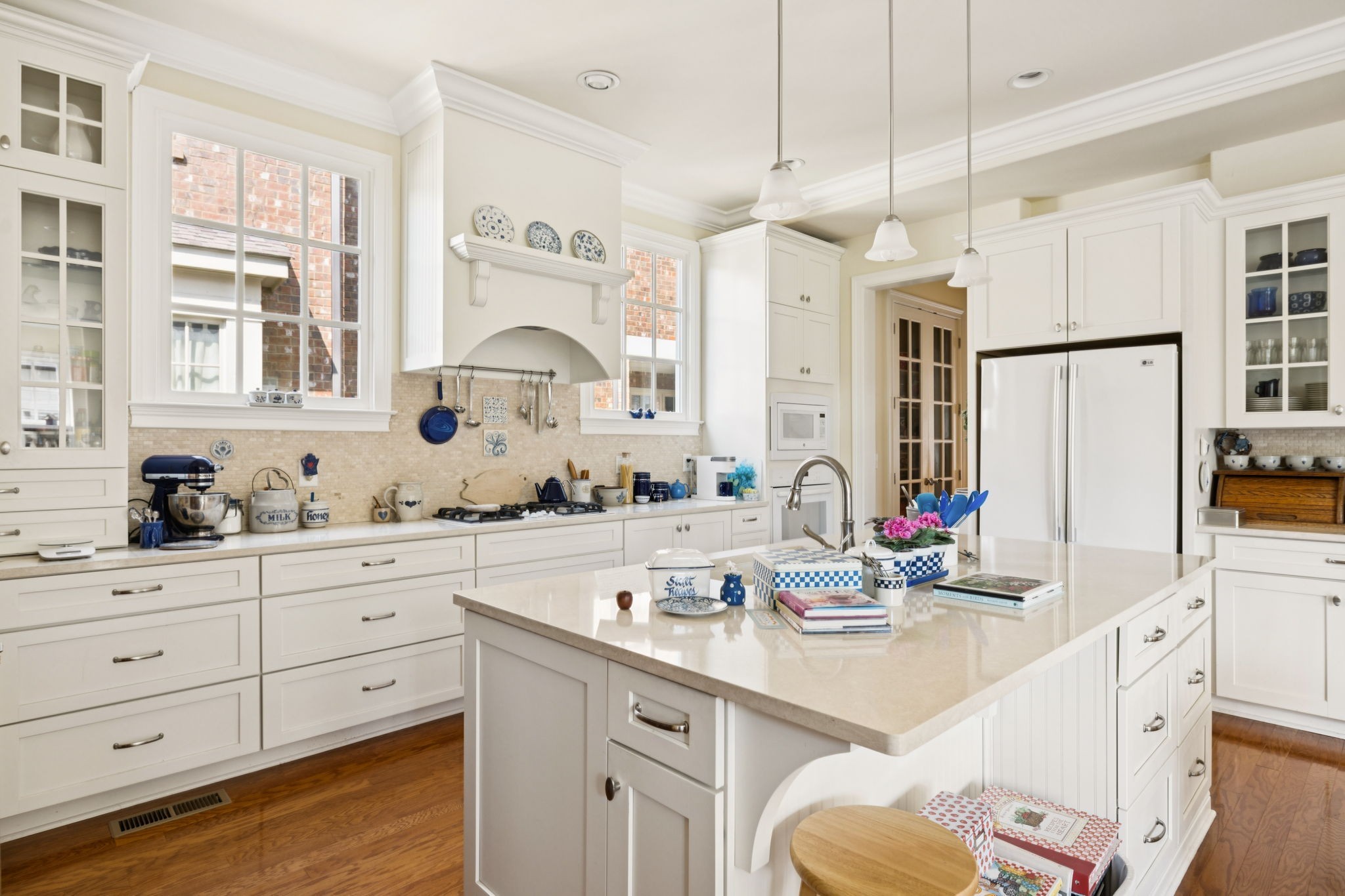 3007 General Martin Ln