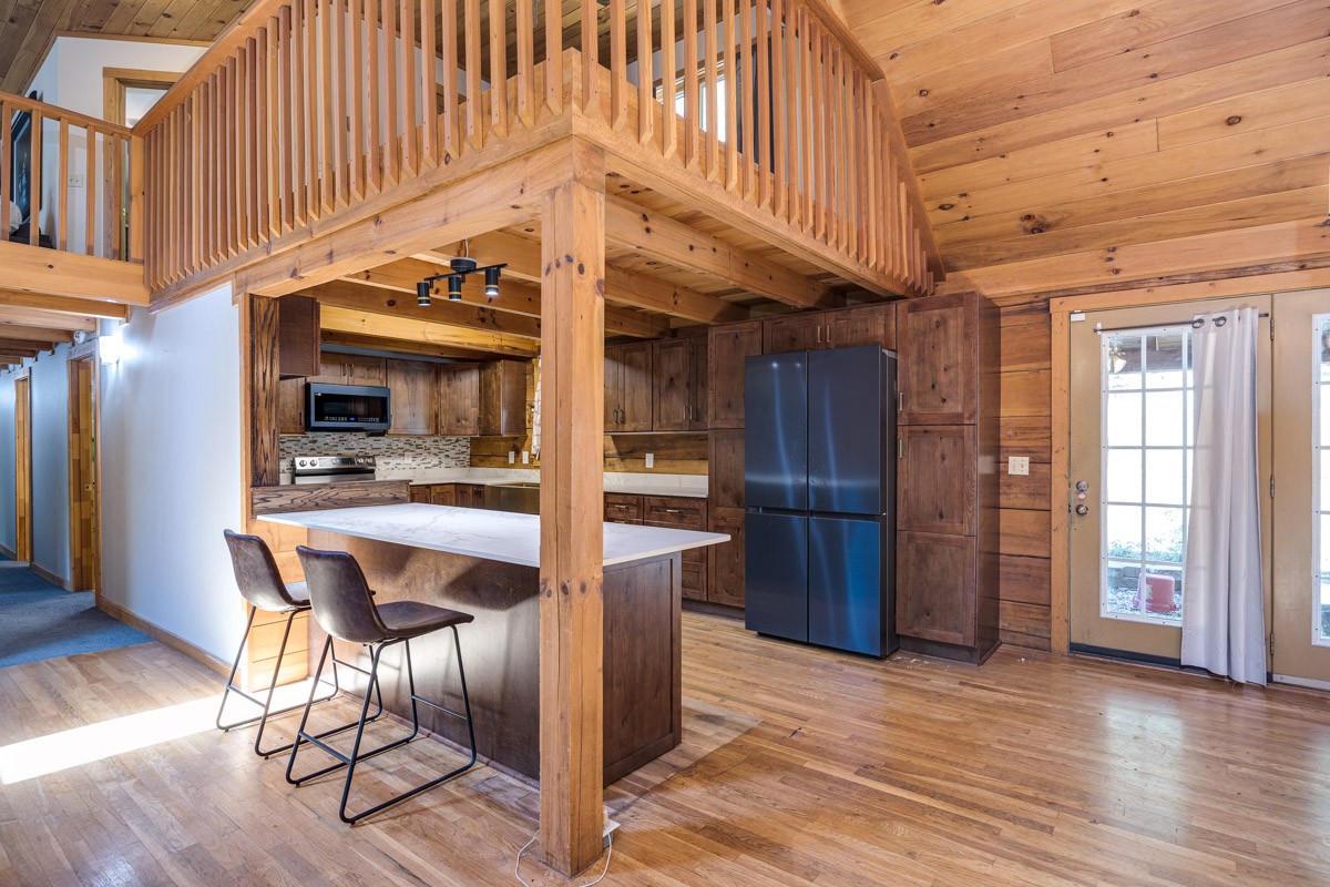 1762 Burke Hollow Rd