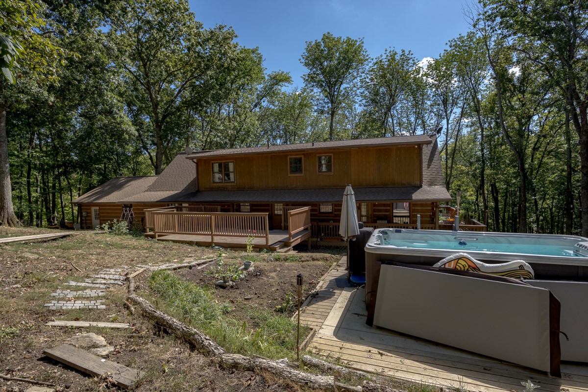 1762 Burke Hollow Rd
