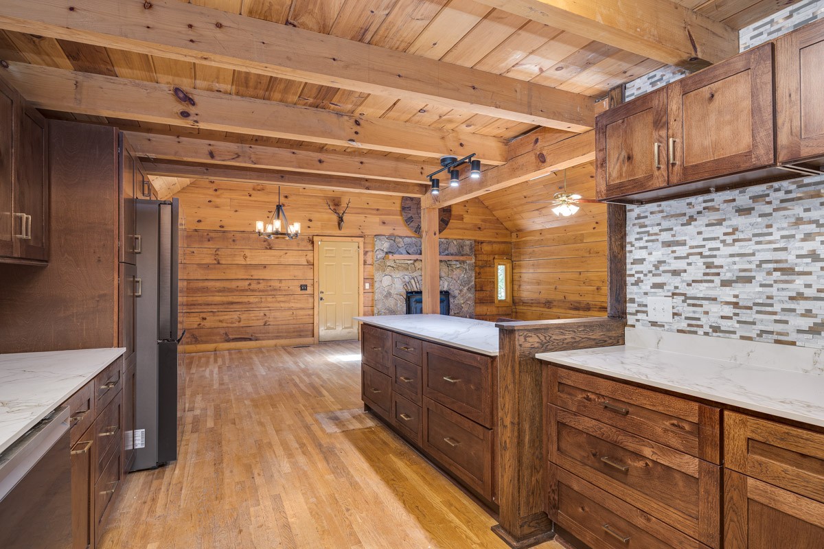 1762 Burke Hollow Rd