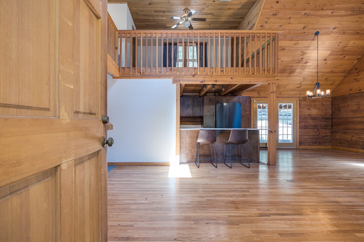 1762 Burke Hollow Rd