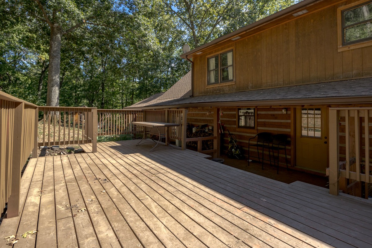 1762 Burke Hollow Rd