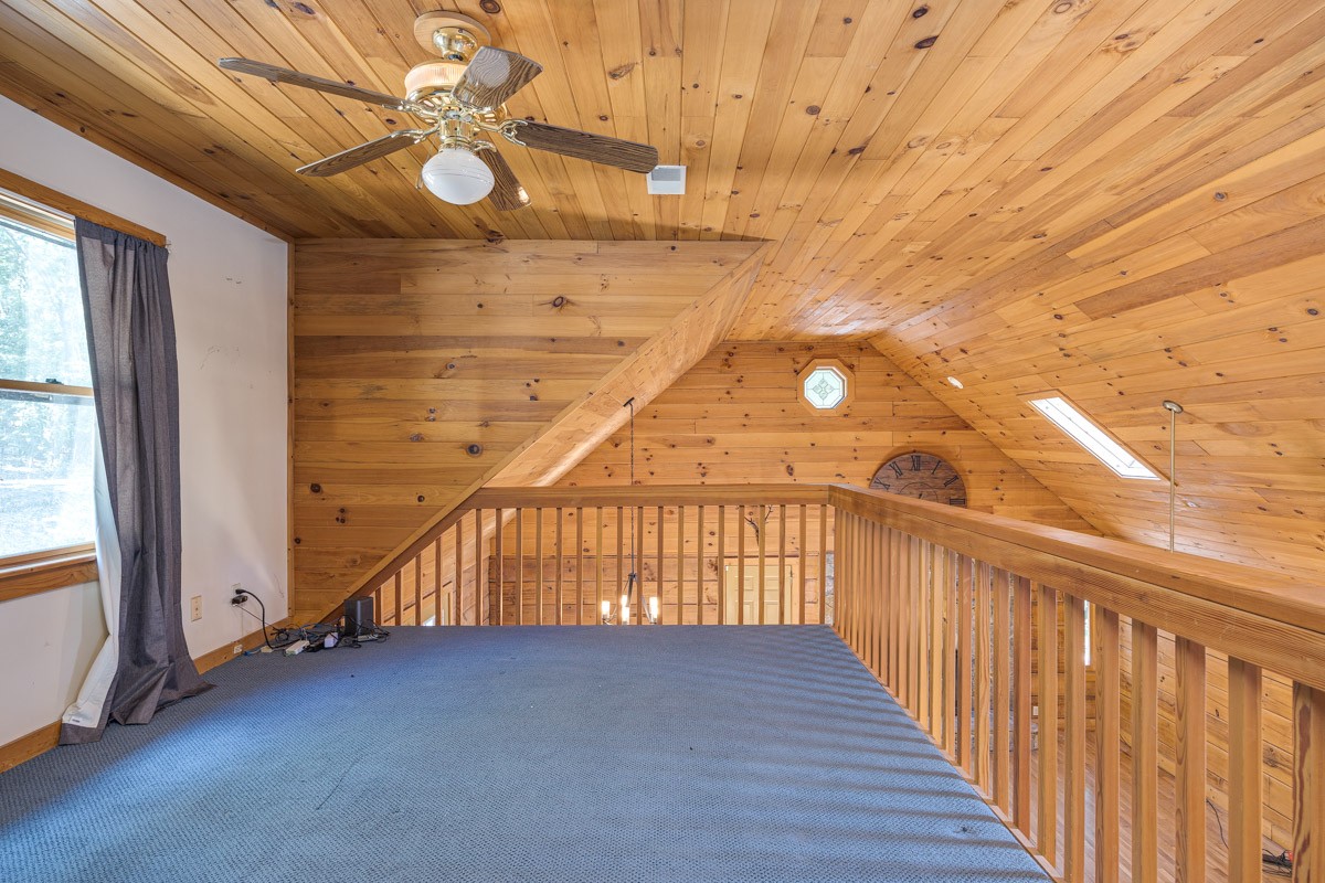 1762 Burke Hollow Rd