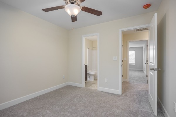 8222 Lenox Creekside Dr