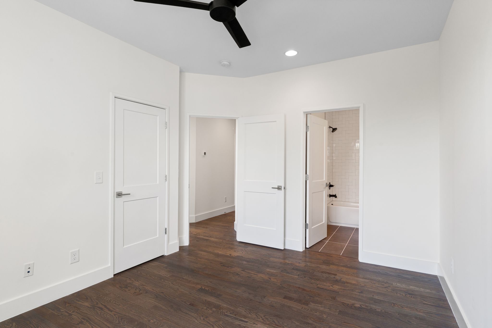 206 Ben Allen Rd Unit: 1