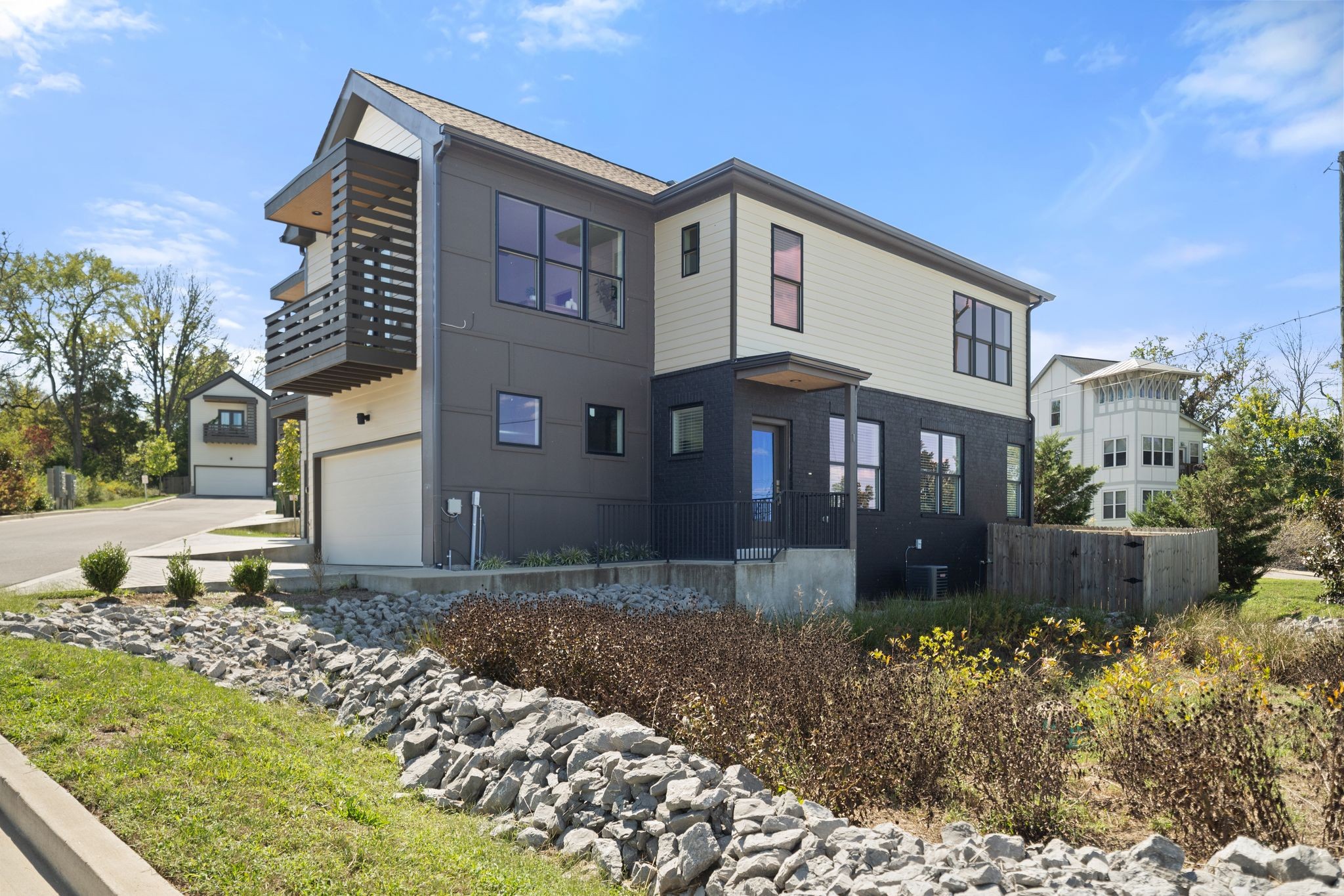 206 Ben Allen Rd Unit: 1