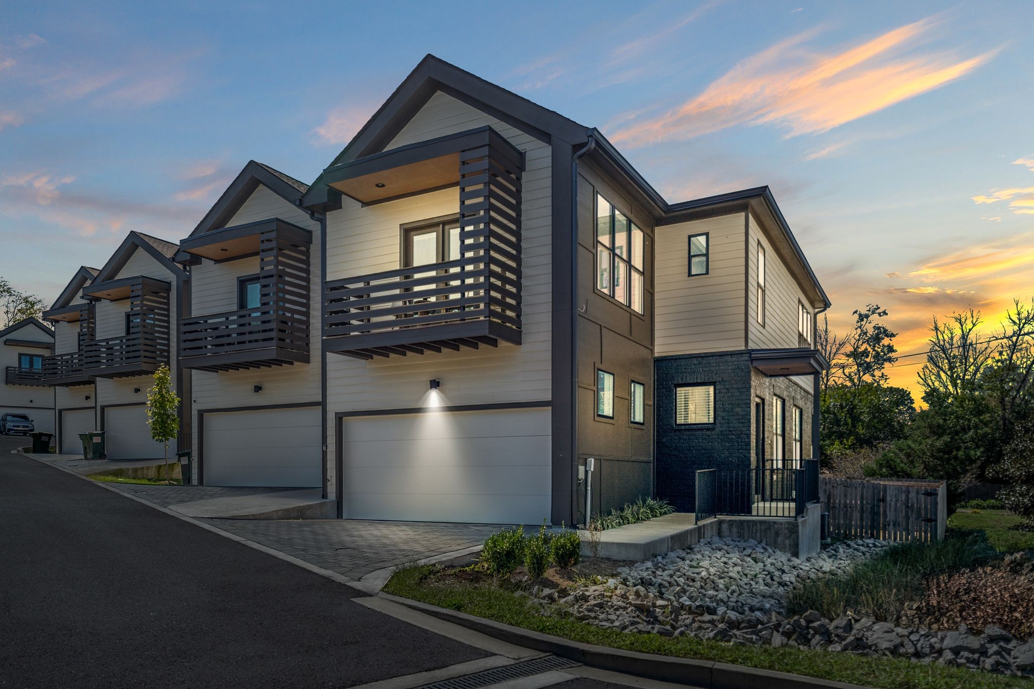 206 Ben Allen Rd Unit: 1