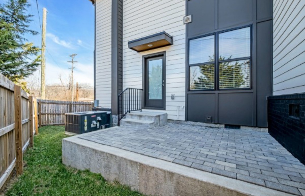 206 Ben Allen Rd Unit: 1