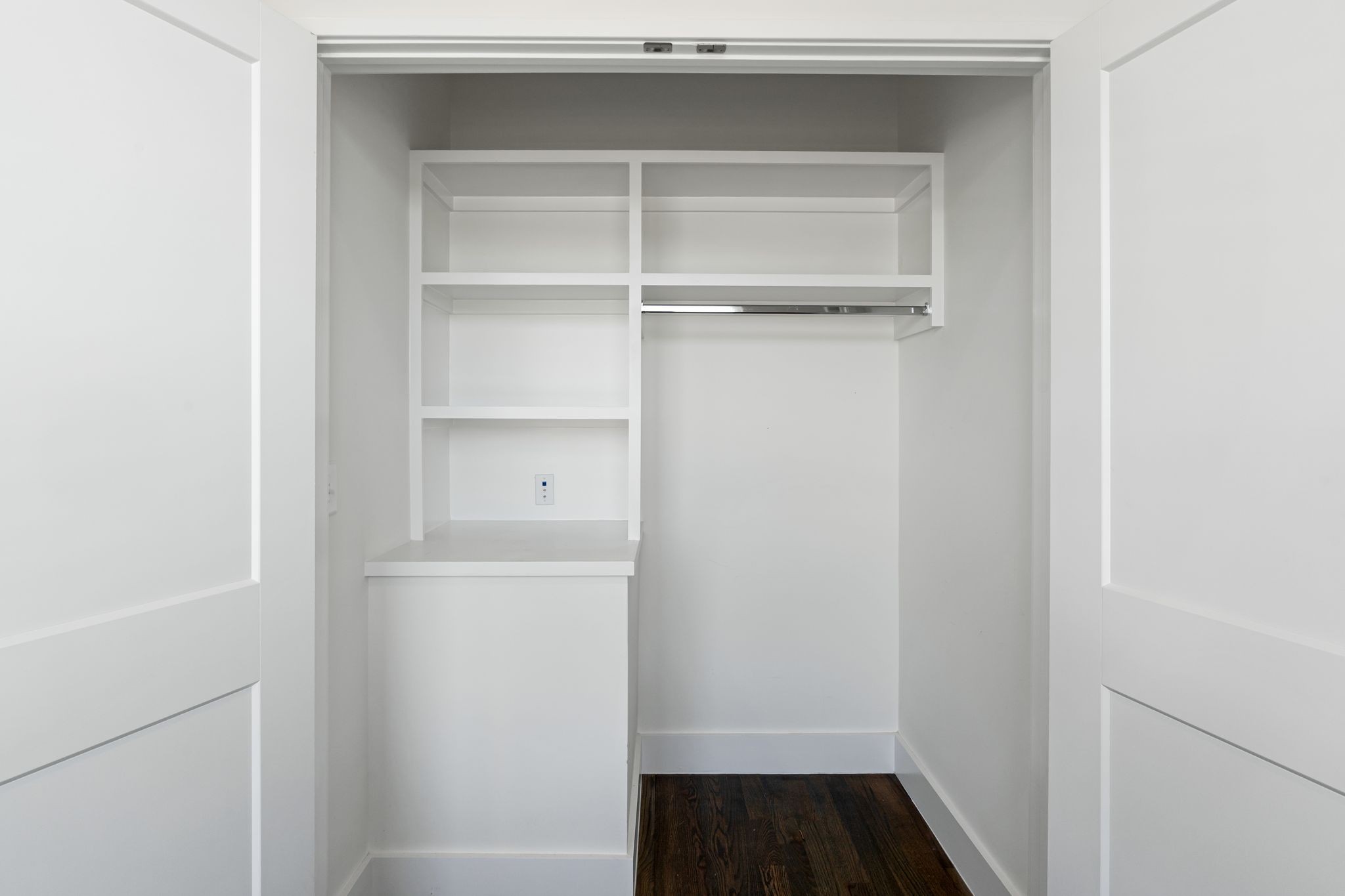 206 Ben Allen Rd Unit: 1