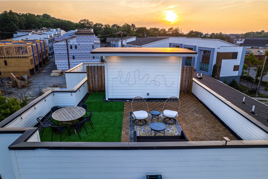 5631 Lenox Ave Unit: 14 Units