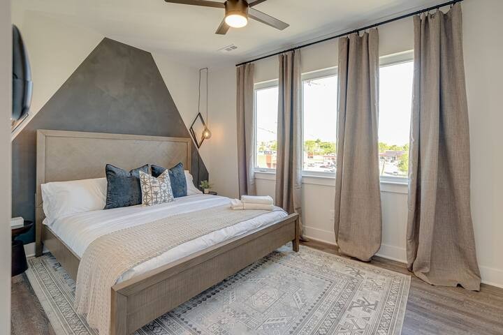 5631 Lenox Ave Unit: 14 Units