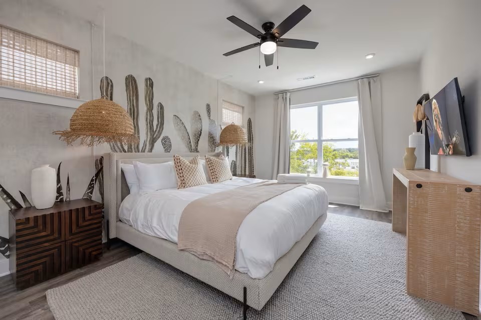 5631 Lenox Ave Unit: 14 Units