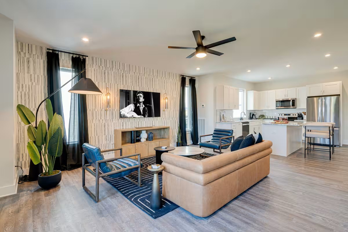 5631 Lenox Ave Unit: 14 Units