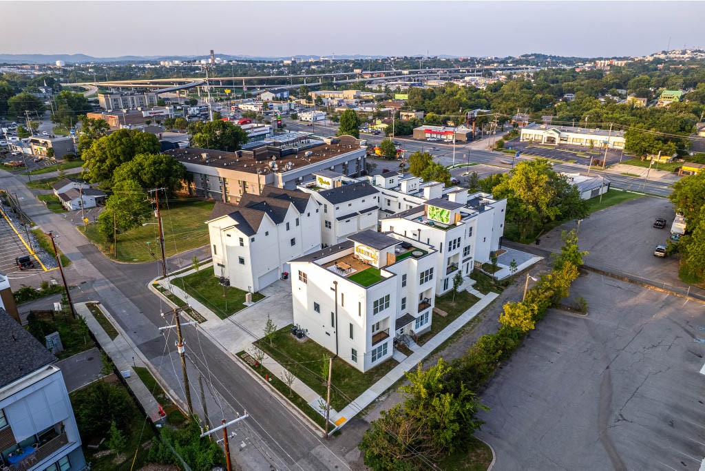 234 Oceola Ave Unit: Building Group 3