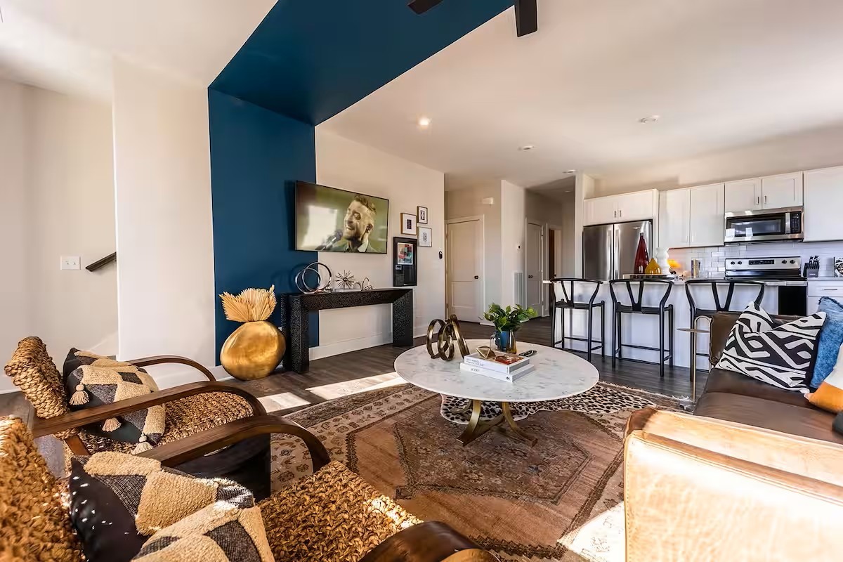 230 Oceola Ave Unit: Building Group 4