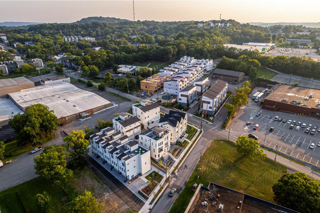 230 Oceola Ave Unit: Building Group 4