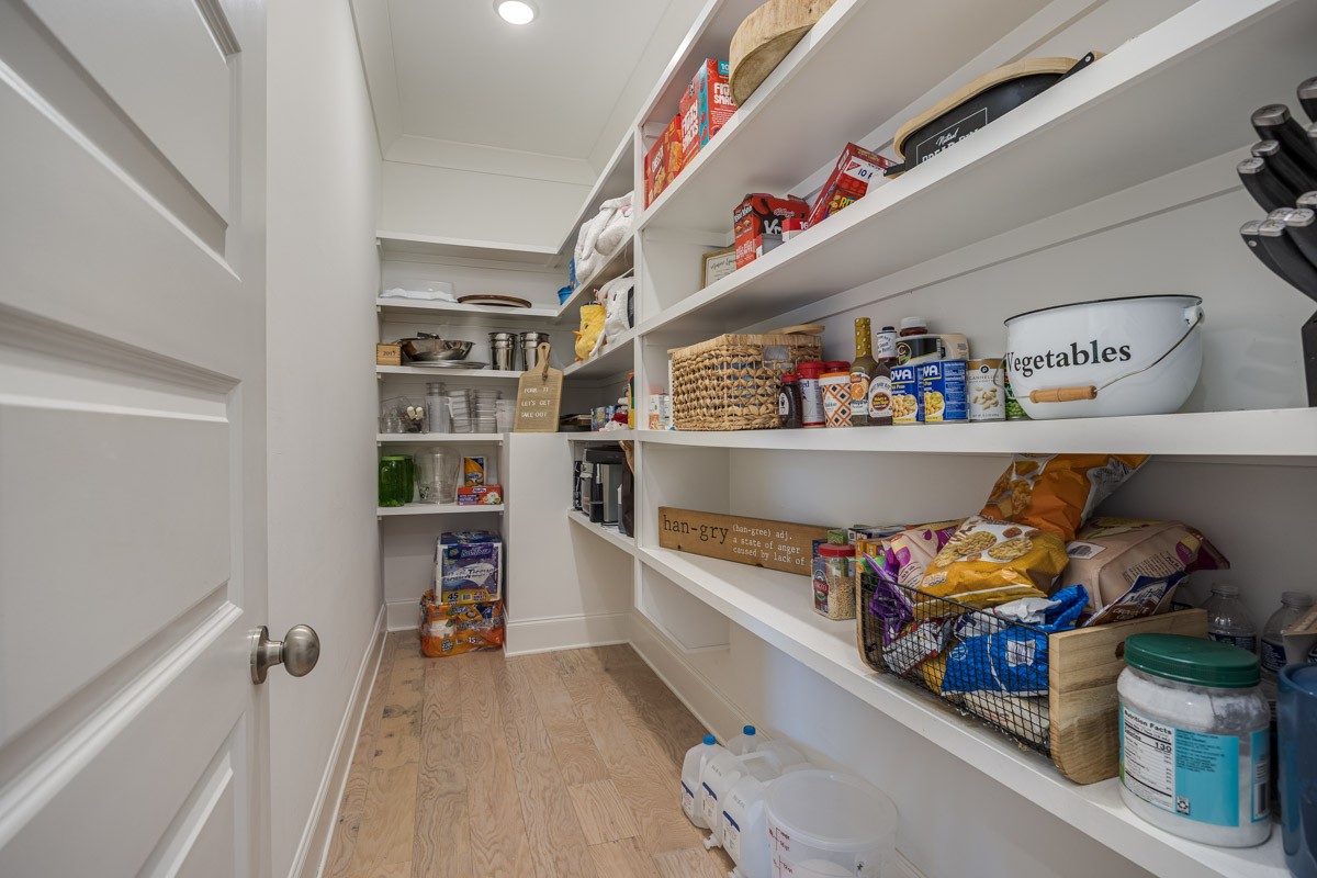 7214 Neills Branch Dr