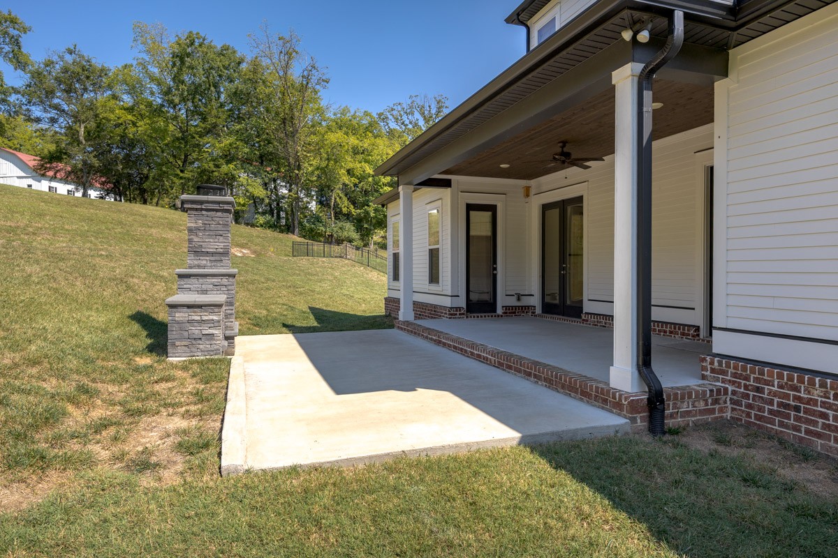 7214 Neills Branch Dr