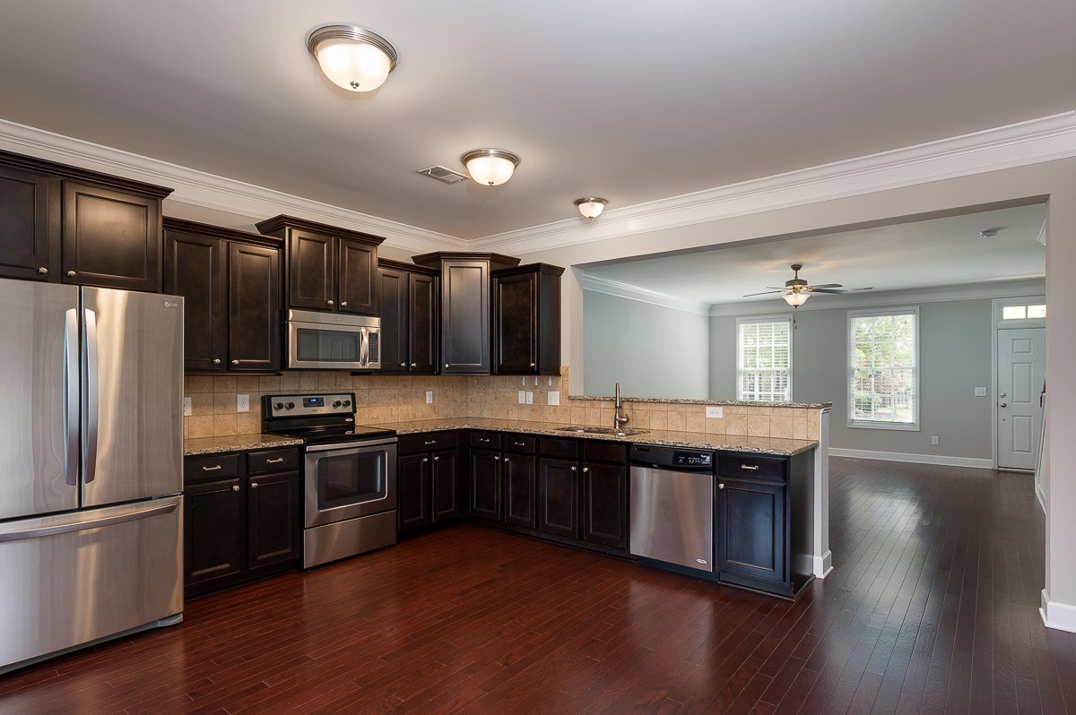 1027 Rural Plains Cir