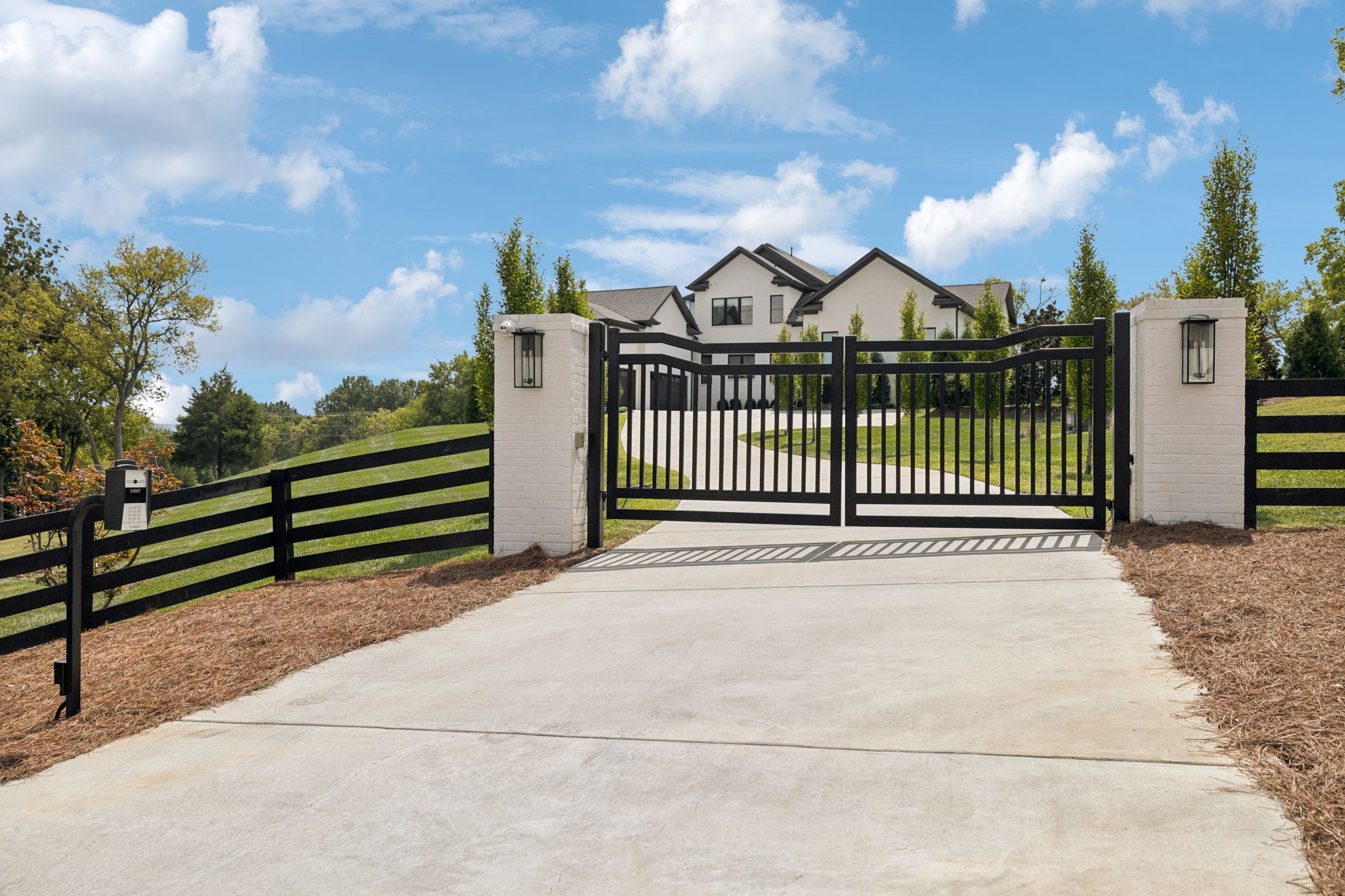 1801 Franklin Hills Ln