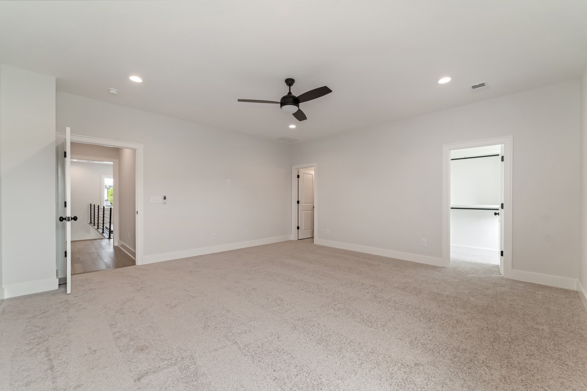 2000 Landry Pl