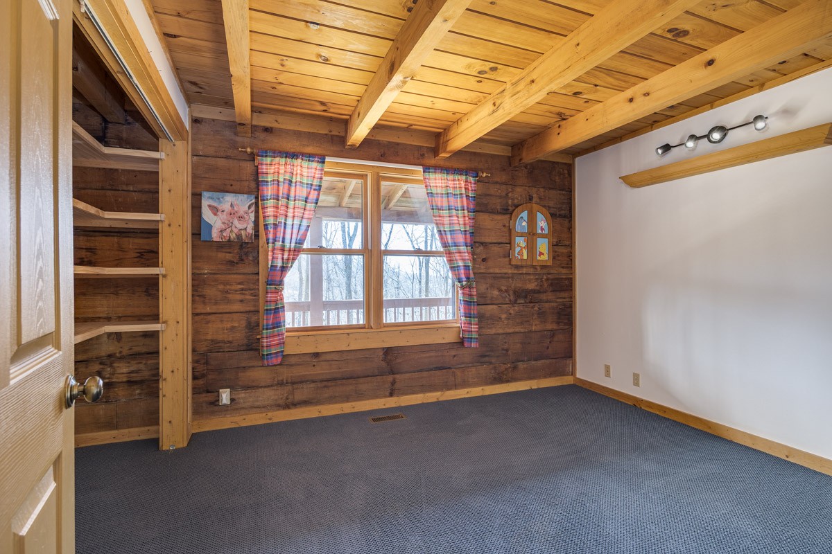 1762 Burke Hollow Rd