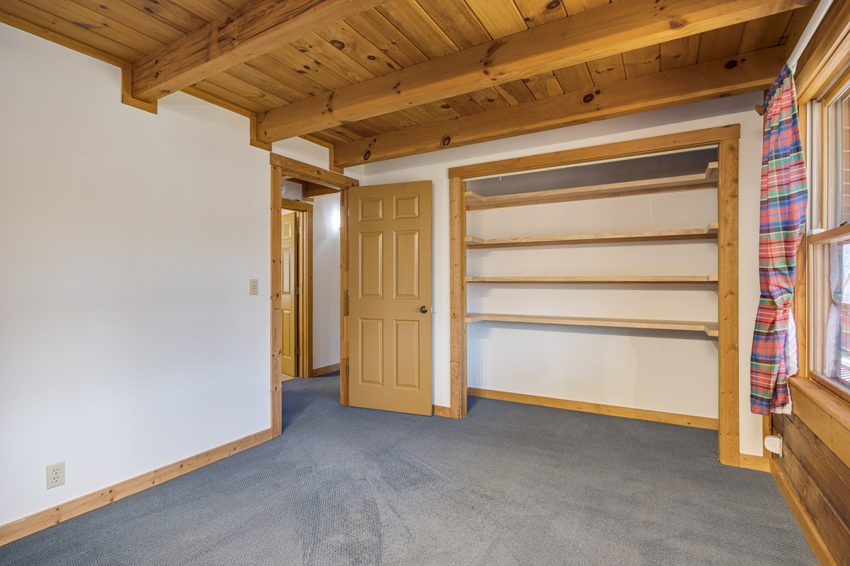 1762 Burke Hollow Rd