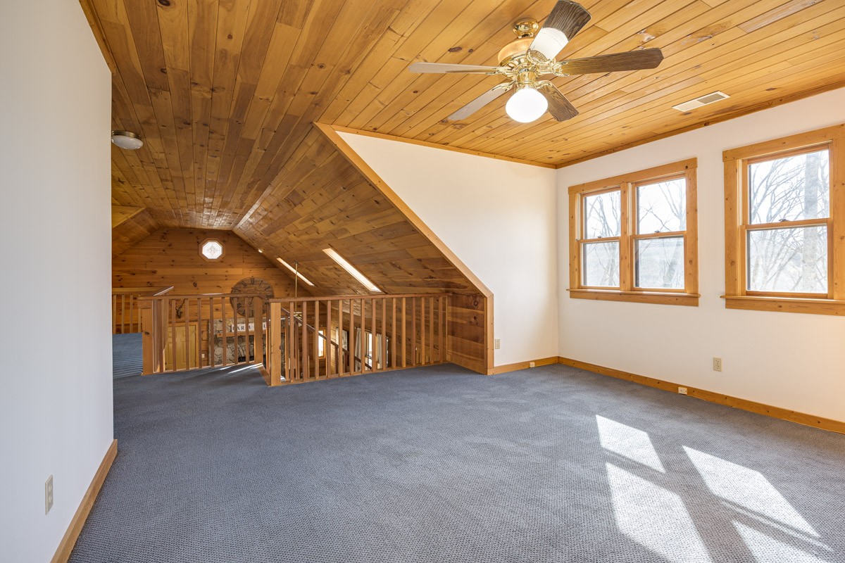 1762 Burke Hollow Rd