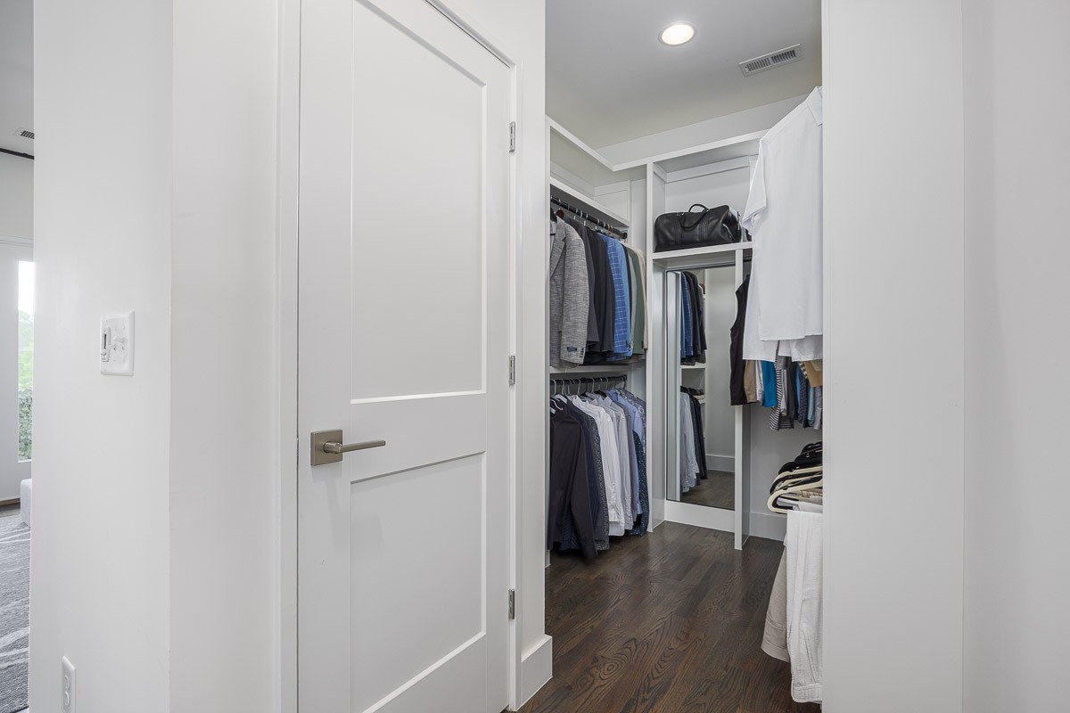 206 Ben Allen Rd Unit: 7