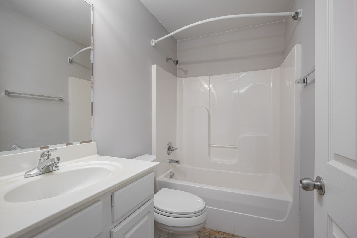 815 Barrington Place Dr