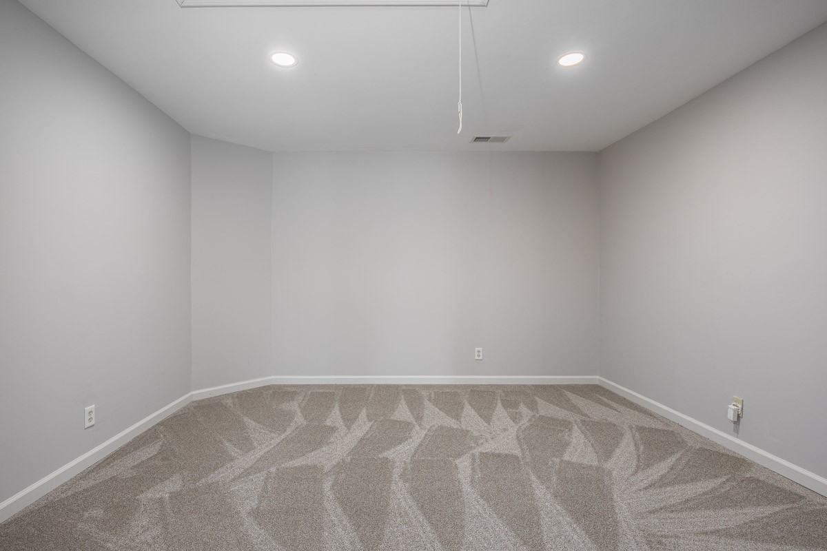 815 Barrington Place Dr