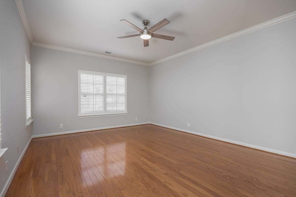 815 Barrington Place Dr