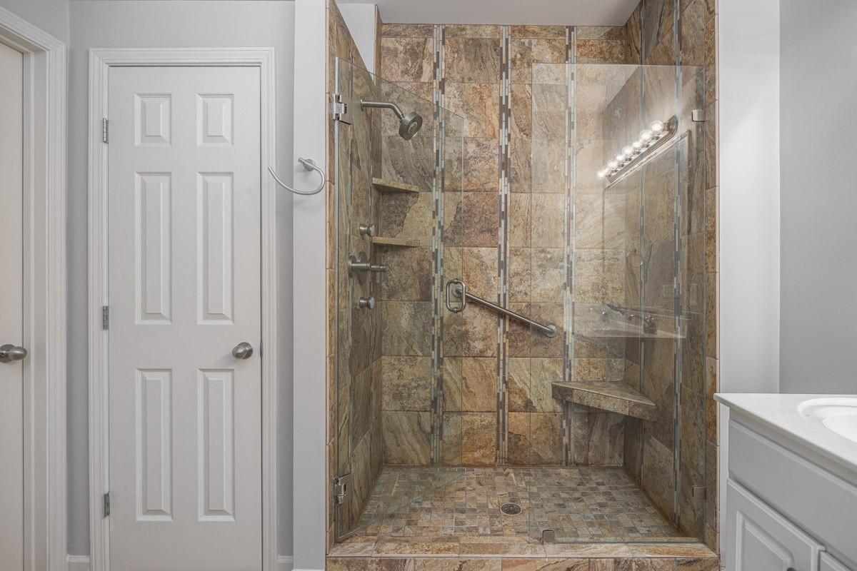 815 Barrington Place Dr