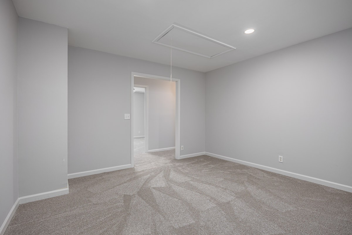 815 Barrington Place Dr