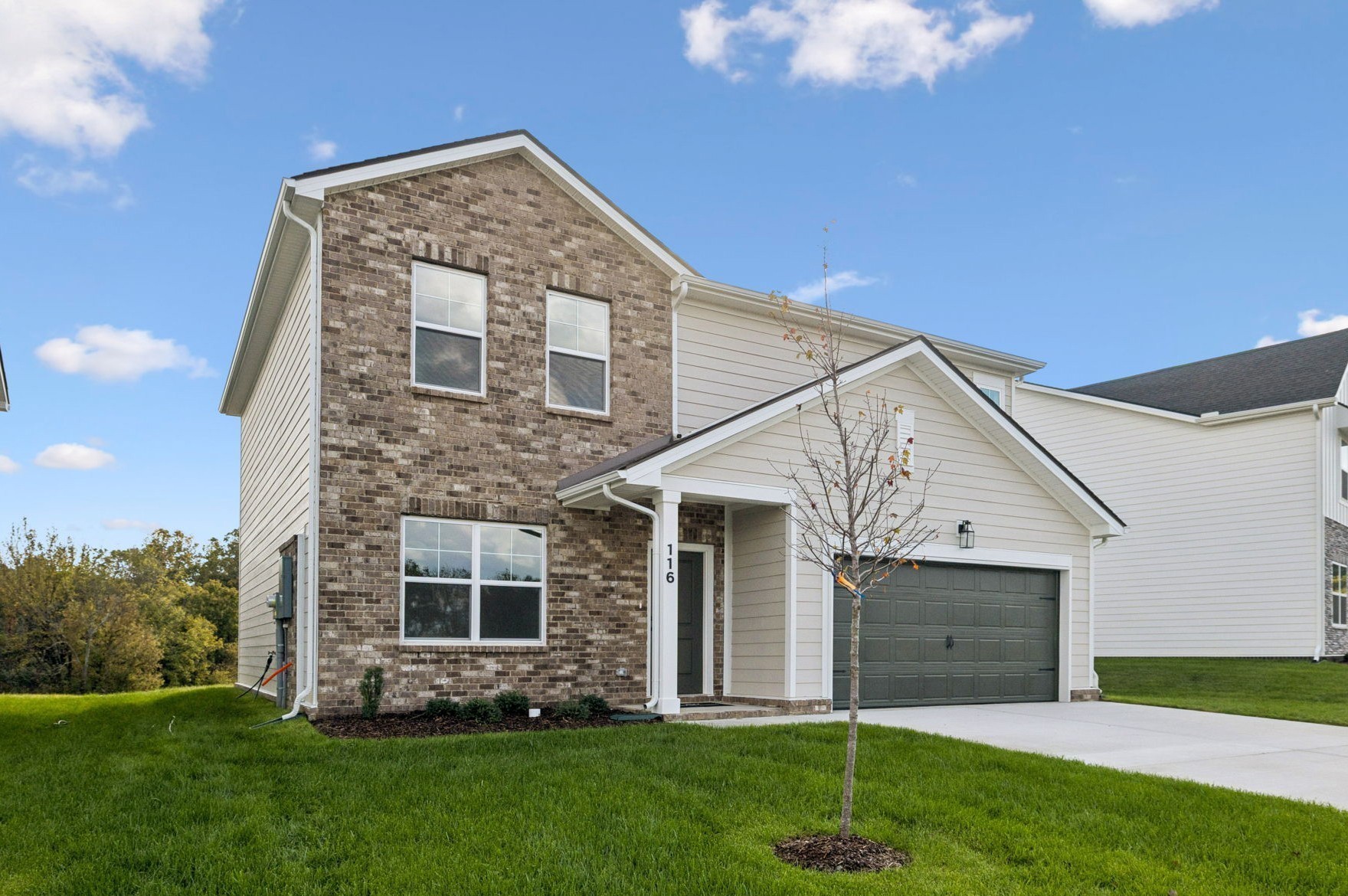 116 Dahlia Dr